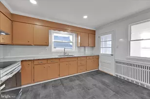 52 S 2nd St, Frackville, PA 17931 - Photo 11