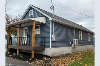 153 N Tulpehocken Street, Pine Grove, PA 17963 - Photo 3