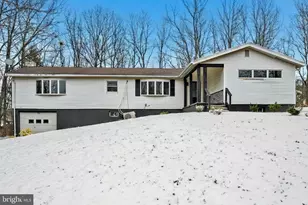 145 N Wylam St, Frackville, PA 17931 - Photo 1