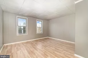 118 N 6th St, Frackville, PA 17931 - Photo 11