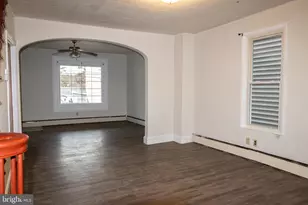 1317 W Norwegian St, Pottsville, PA 17901 - Photo 7