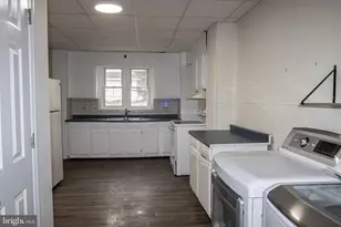 1317 W Norwegian St, Pottsville, PA 17901 - Photo 9