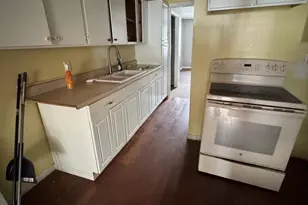 1407 W Walnut St, Ashland, PA 17921 - Photo 3