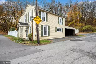 901 Fairview St, Pottsville, PA 17901 - Photo 7