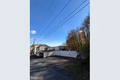 901 Fairview Street, Pottsville, PA 17901 - Photo 3