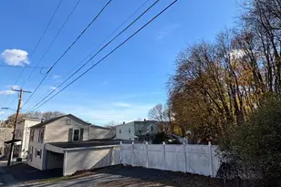 901 Fairview St, Pottsville, PA 17901 - Photo 3