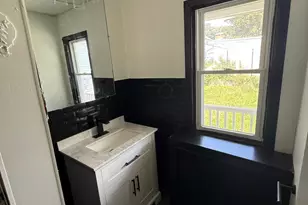 227 Florida Ave, Shenandoah, PA 17976 - Photo 5