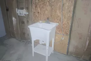 231 E A St, Girardville, PA 17935 - Photo 21