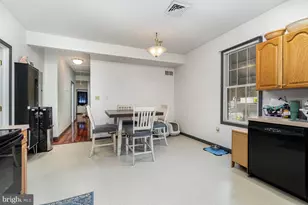 18 E Sunbury St, Minersville, PA 17954 - Photo 31