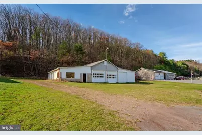 1760 W Penn Pike, New Ringgold, PA 17960 - Photo 11