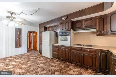 1760 W Penn Pike, New Ringgold, PA 17960 - Photo 13