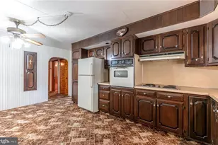 1760 W Penn Pike, New Ringgold, PA 17960 - Photo 13