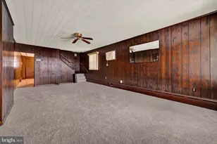 341 S Broad Mountain Ave, Frackville, PA 17931 - Photo 3