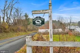 7 N Oak Ln, Schuylkill Haven, PA 17972 - Photo 7