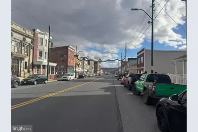 48 N 2nd Street, Saint Clair, PA 17970 - Photo 37