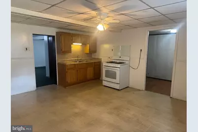 48 N 2nd Street, Saint Clair, PA 17970 - Photo 13