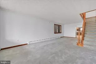 212 Broad St, Saint Clair, PA 17970 - Photo 15