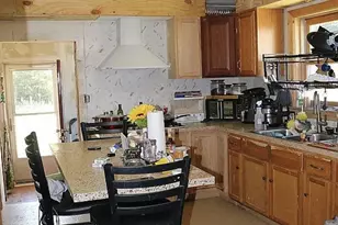 35 W Ogden St, Girardville, PA 17935 - Photo 13