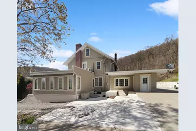 794 Claremont Avenue, Tamaqua, PA 18252 - Photo 1