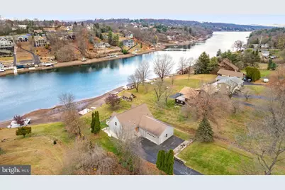 614 W Wynonah Drive, Auburn, PA 17922 - Photo 3