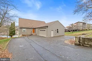 614 W Wynonah Dr, Auburn, PA 17922 - Photo 7