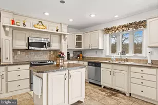 614 W Wynonah Dr, Auburn, PA 17922 - Photo 21