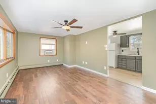 1011 E Main St, Hegins, PA 17938 - Photo 9