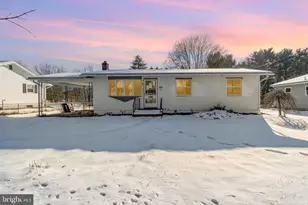 1011 E Main St, Hegins, PA 17938 - Photo 31