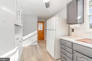 1011 E Main St, Hegins, PA 17938 - Photo 11