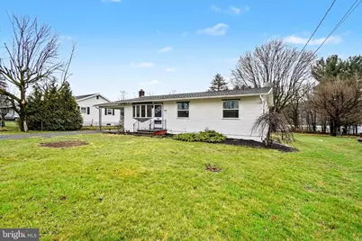 1011 E Main Street, Hegins, PA 17938 - Photo 7