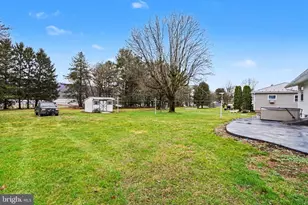 1011 E Main St, Hegins, PA 17938 - Photo 5