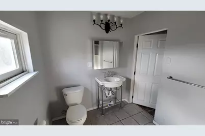 262 Indiana Avenue, Shenandoah, PA 17976 - Photo 17