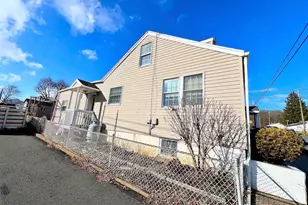 28 N 19th St, Ashland, PA 17921 - Photo 3