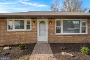 15 Earl Ave, Schuylkill Haven, PA 17972 - Photo 7