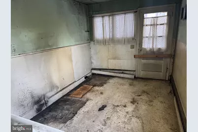 1322 E Pine Street, Mahanoy City, PA 17948 - Photo 5