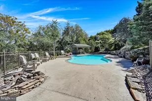 1161 Sunset Dr, Orwigsburg, PA 17961 - Photo 11