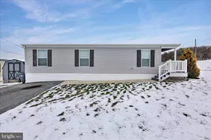 13 Frieden Manor, Schuylkill Haven, PA 17972 - Photo 3