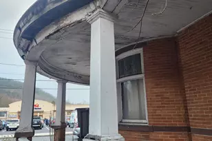 221 Cedar St, Tamaqua, PA 18252 - Photo 19