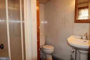 305 Dock St, Schuylkill Haven, PA 17972 - Photo 15