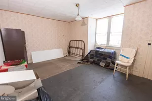 1757 W Norwegian St, Pottsville, PA 17901 - Photo 17