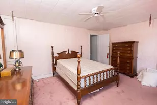 1757 W Norwegian St, Pottsville, PA 17901 - Photo 11