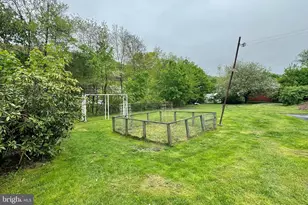 2406 Railroad St, Mahanoy Plane, PA 17949 - Photo 73