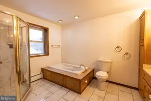 2406 Railroad St, Mahanoy Plane, PA 17949 - Photo 37