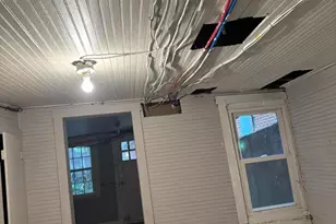 129 N White St, Shenandoah, PA 17976 - Photo 17