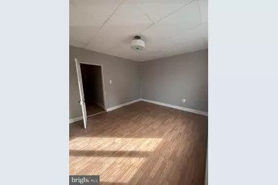 129 N White Street, Shenandoah, PA 17976 - Photo 5