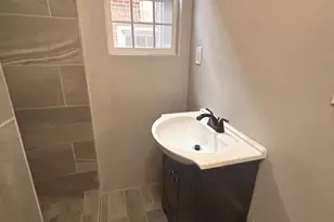 129 N White St, Shenandoah, PA 17976 - Photo 3