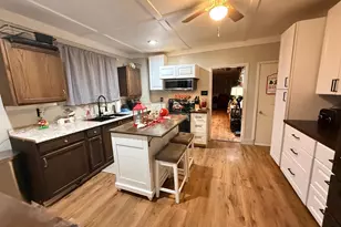 528 Lytle St, Minersville, PA 17954 - Photo 11