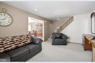 169 W Weston Place, Shenandoah, PA 17976 - Photo 9