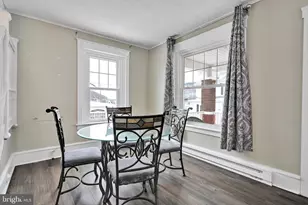 302 Fleet St, Pottsville, PA 17901 - Photo 9