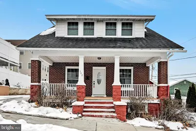 302 Fleet Street, Pottsville, PA 17901 - Photo 1